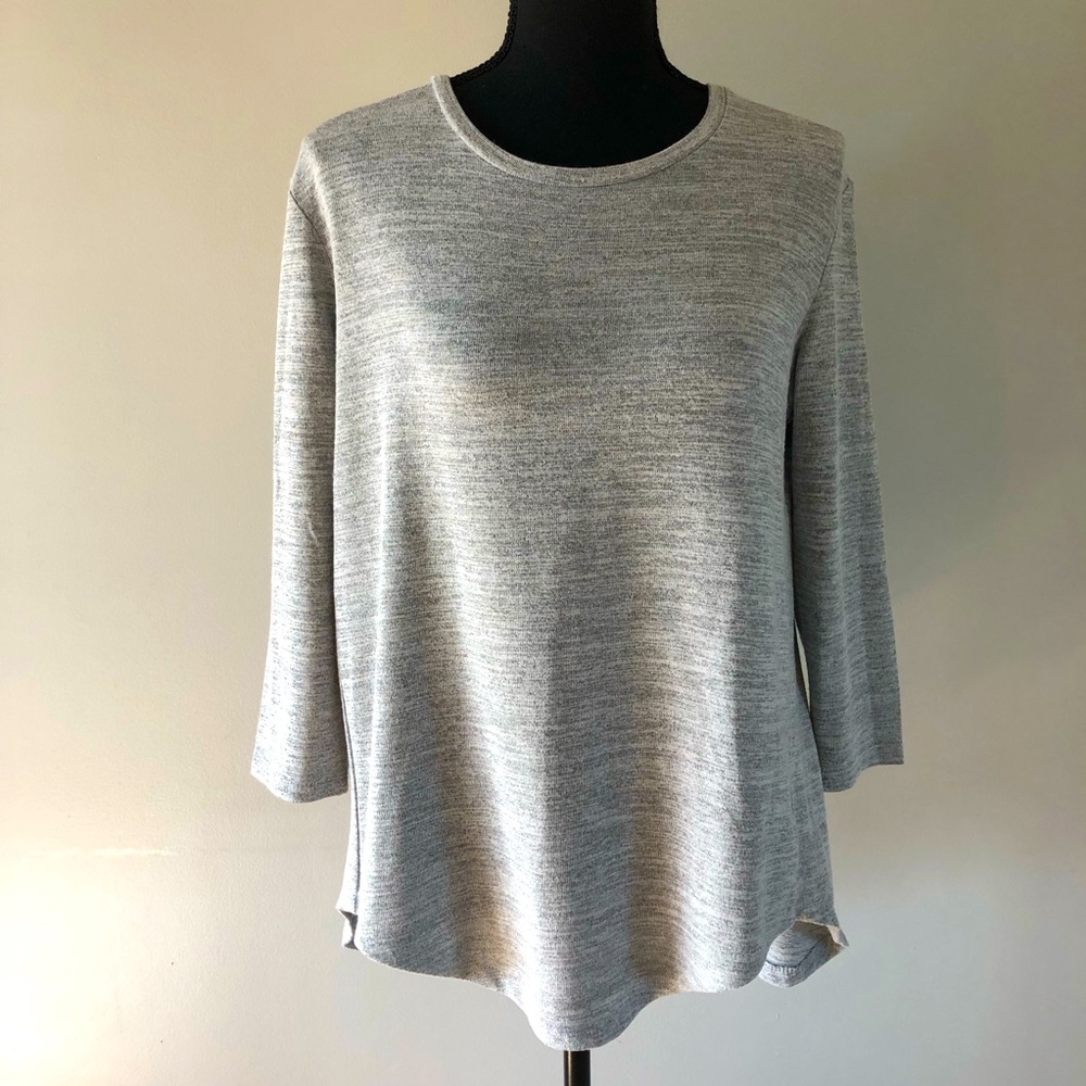 Women’s RD Style Gray Open back Long sleeve Top size M